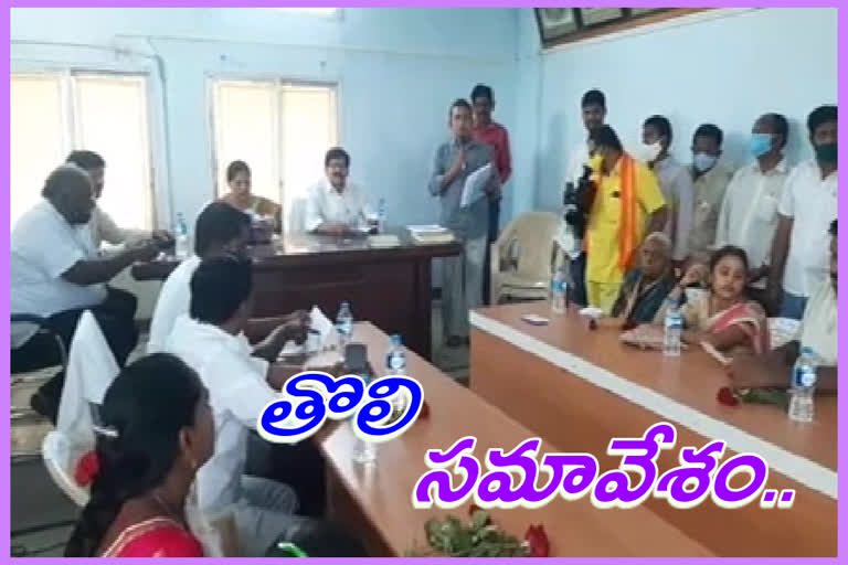 వైకాపా సర్కార్ పేరు నిలబెట్టాలి : కాపు రామచంద్రారెడ్డి