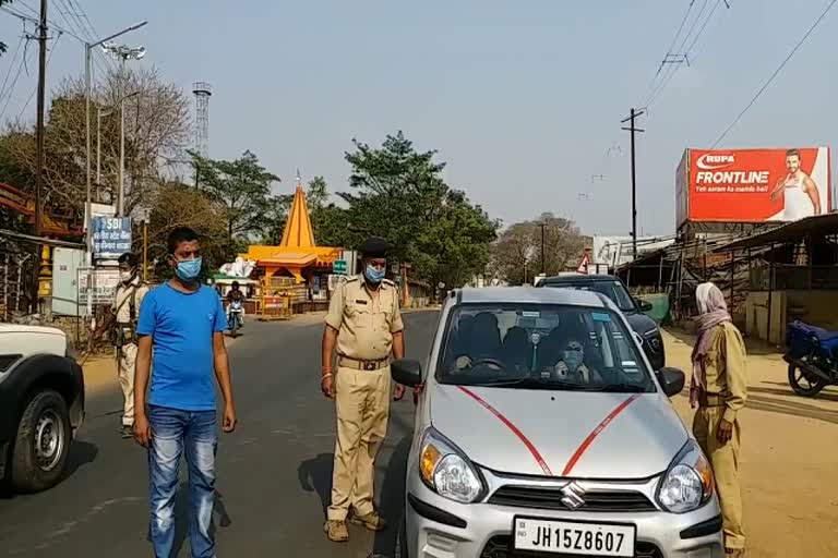 jarmundi-police-launched-mask-checking-campaign