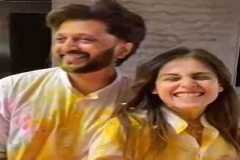 genelia-deshmukh-shared-cute-video-of-holi-celebration