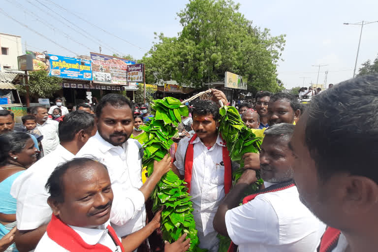 karur-dmk-candidate-senthil-balaji-said-in-the-dmk-regime-educated-will-definitely-be-given-government-jobs