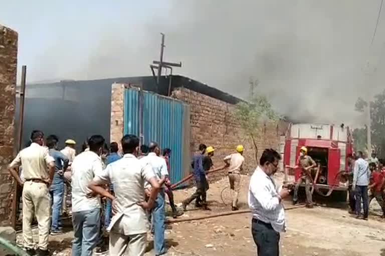 fire in junk warehouse in Jodhpur, fire in junk warehouse