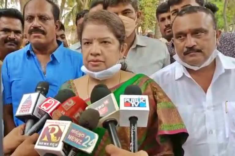 MLA Anitha kumaraswamy