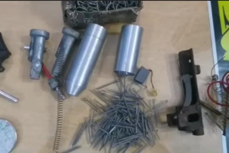 naxalite-arrested-with-explosive-material-in-patna