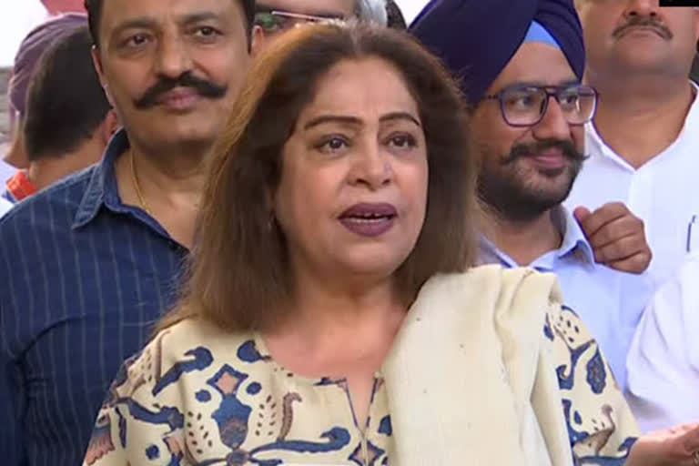 Actress-MP Kirron Kher suffering from blood cancer, informs anupam kher