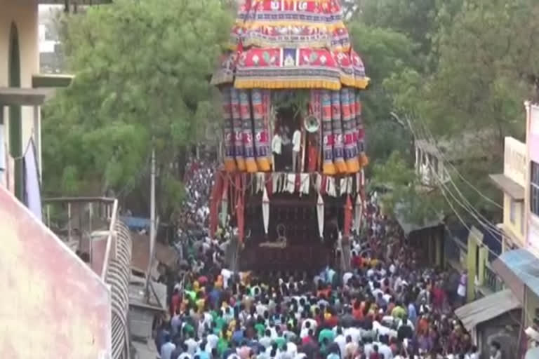 முருகன் கோயில் பங்குனி தேரோட்டம்