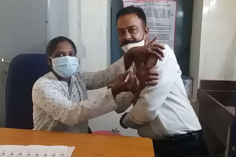 Corona vaccination in Bhilwara, Vaccination of people above 45 years