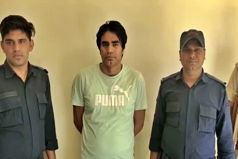 Sikar police arrested Raju theth,  Gangster raju theth arrested
