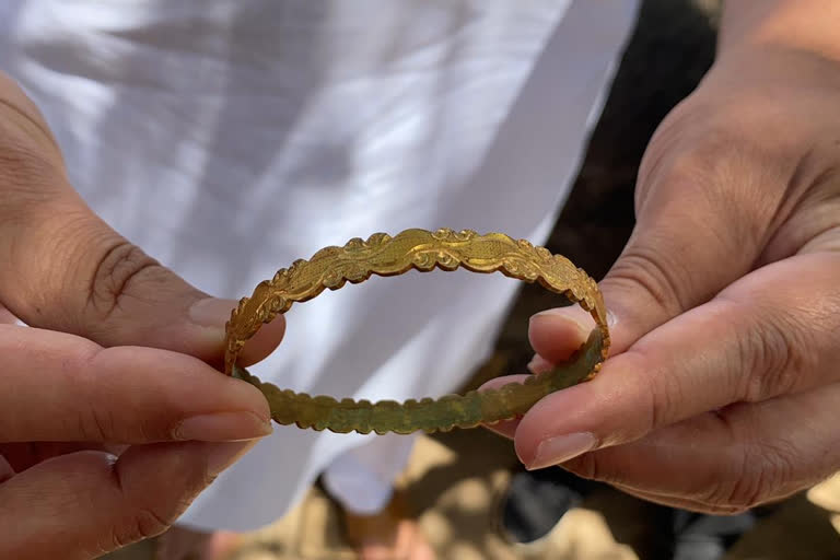 350 year old gold bangle