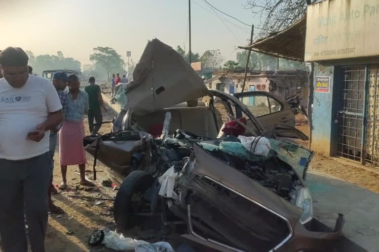 one man died in road accident in hazaribag