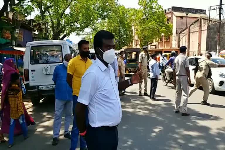 mask-checking-campaign-run-in-deoghar