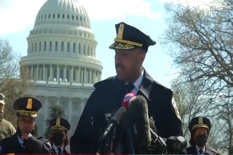 one-police-officer-killed-after-car-rams-us-capitol-complex-suspect-shot-dead