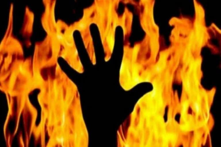 Six people burnt alive