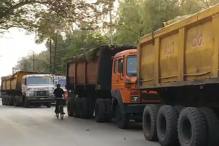 Shortage of truck drivers, ट्रांसपोर्ट सेक्टर कोरोना से प्रभावित