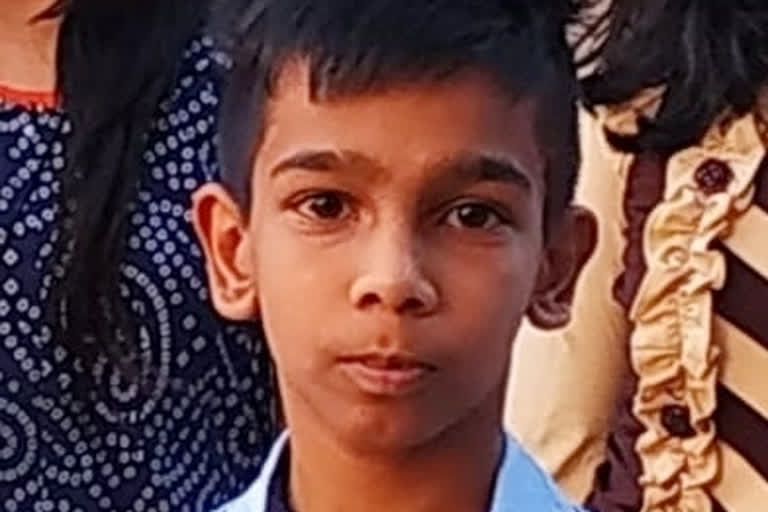 schoolboy who went for a bath after playing Rangpanchami drowned in a river