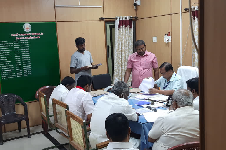 Senthil Balaji, held sit-in protest till early morning seeking permission for the final day campaign