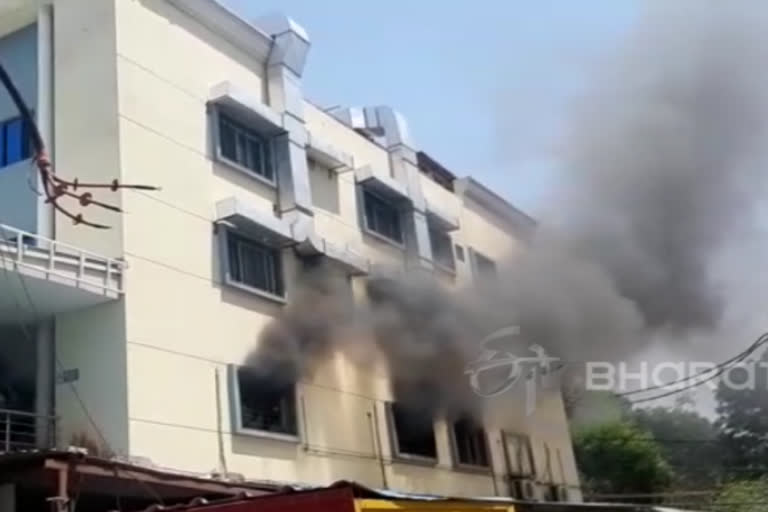 3 patients suffer burn injuries after fire breaks out at Ujjain hospital