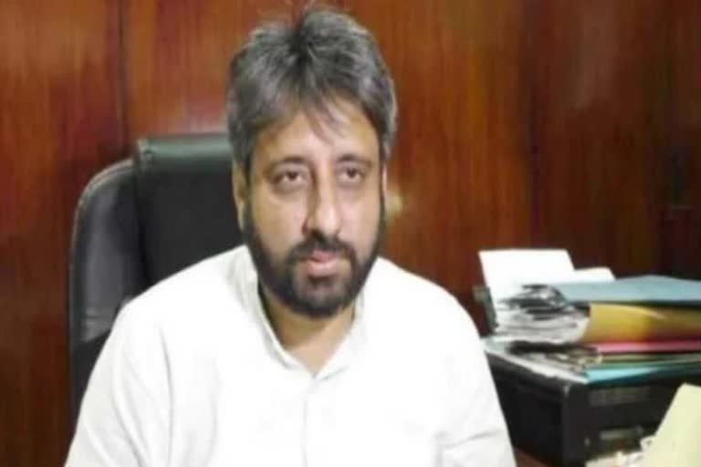 fir against aap mla amanatullah khan