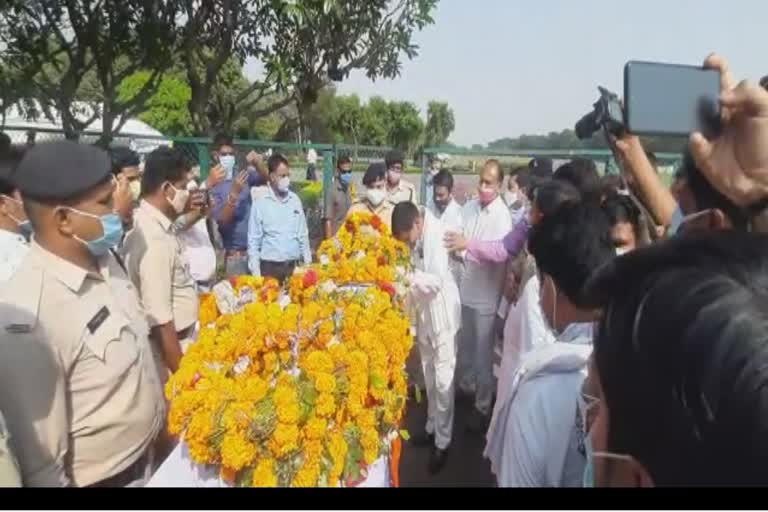 martyr-jawan-deepak-bhardwaj-body-reached-raigad