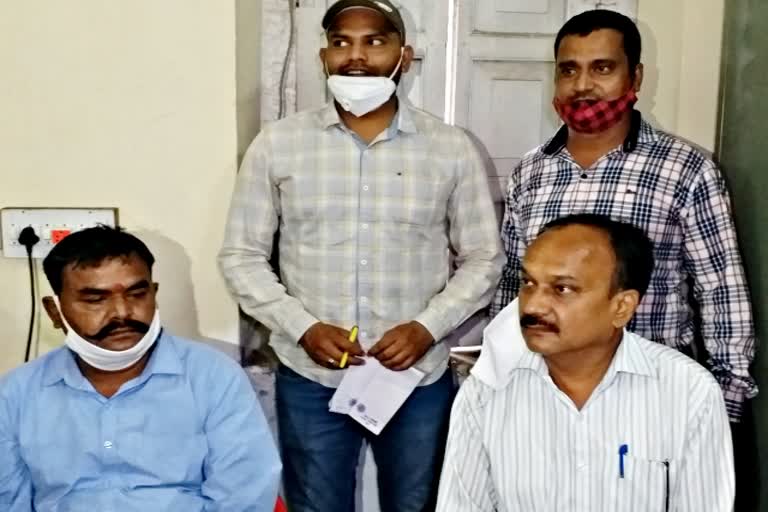 रेवेन्यू इंस्पेक्टर  रिश्वत लेने का मामला  कोटा न्यूज  क्राइम इन कोटा  Crime in Kota  Kota News  Bribery case  Revenue inspector