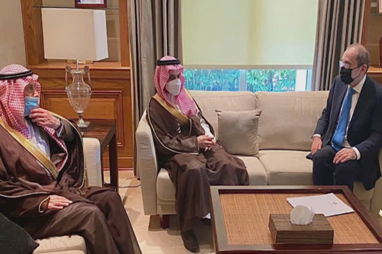 Jordan's foreign minister meets Saudi counterpart