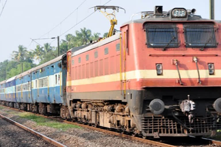 trains already in operation  Railways Ministry  trains to be operated  Railways is continuing the resumption of long-delayed train services  ഇന്ത്യൻ റെയിൽ‌വേ  മെയിൽ  എക്സ്പ്രസ് ട്രെയിൻ  എക്സ്പ്രസ് ട്രെയിൻ പുനരാരംഭിച്ചു  കേന്ദ്ര റെയിൽവേ മന്ത്രി  പീയൂഷ് ഗോയൽ