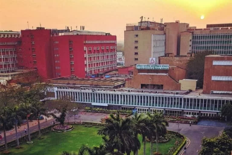 delhi aiims halts educational activity