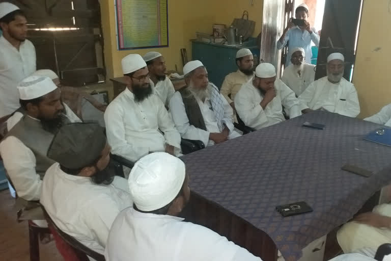 jamiat ulama held a condolence meeting on maulana wali rahmani death in araria