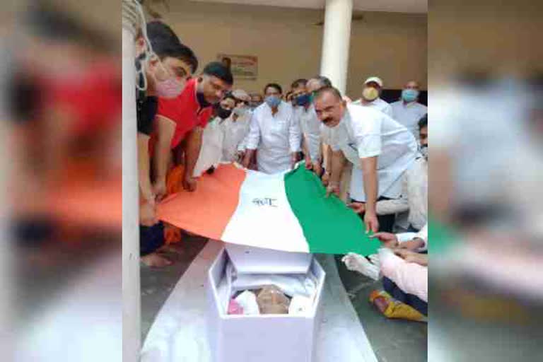 funeral-of-former-minister-bandi-oraon-in-ranchi