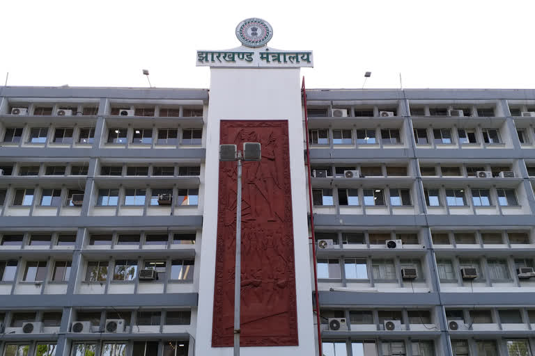 Many divisional commissioners got additional charges in Jharkhand