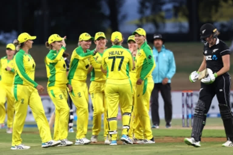 women cricket : aus women beat nz women by 71 runs in 2nd odi