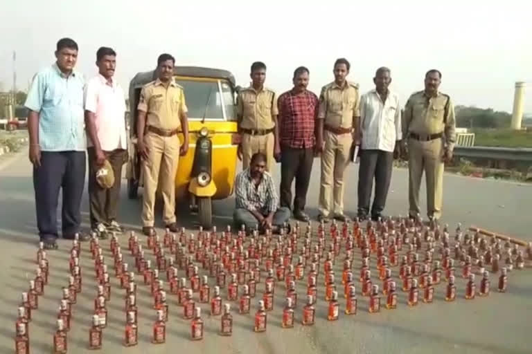 telangana liquor caught at panchalingala, seb caught telangana liquor at panchalingala