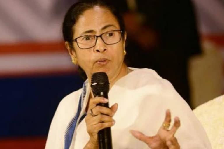 EC notice to Mamata