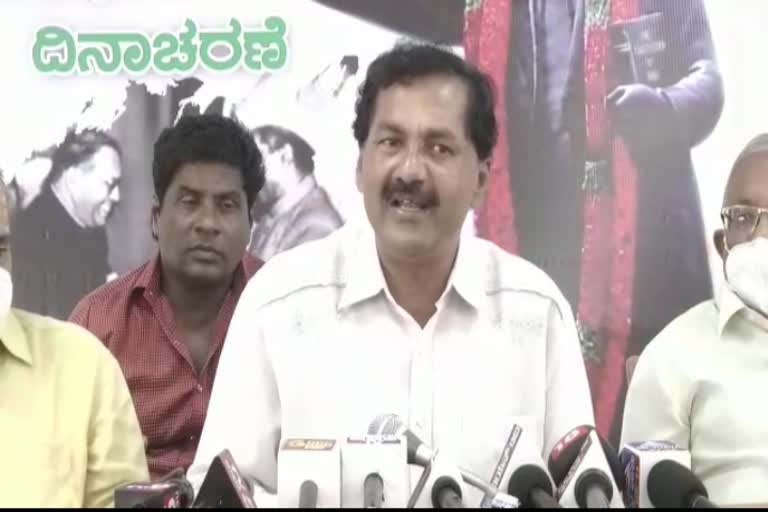 kpcc-spokesperson-laxman-alleges-privatizing-ksrtc