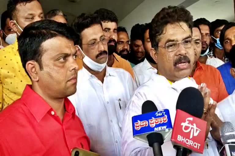 r-ashok-talks-about-transport-employees-strike