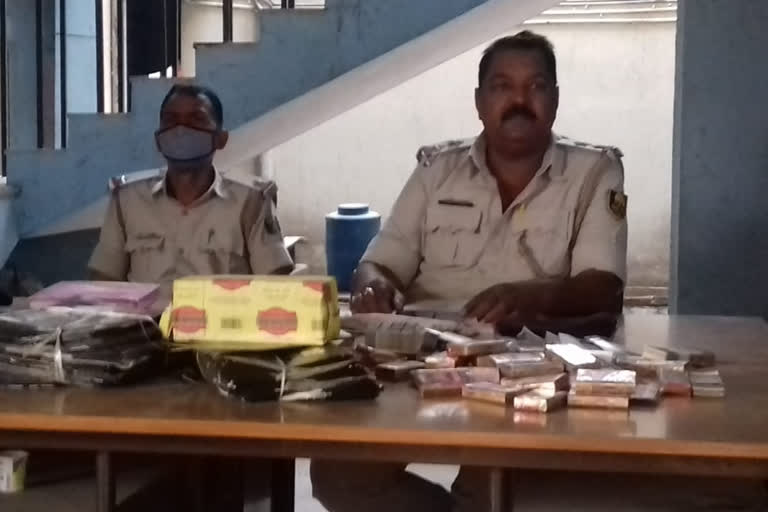 Fake cigarette factory reveled in Nawada