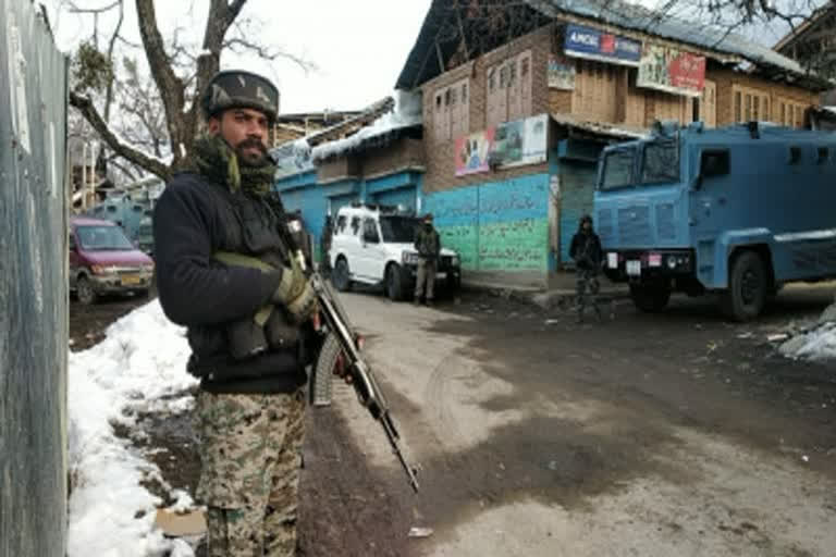 Militant killed in encounter  Shopian encounter today  unidentified militant killed  Jammu and kashmir encounter  Anantnag encounter  Bijbehara encounter  സുരക്ഷാ സേനയുമായുള്ള ഏറ്റുമുട്ടലിൽ ഒരു തീവ്രവാദി കൊല്ലപ്പെട്ടു  ജമ്മു കശ്‌മീരിലെ ഷോപിയാൻ