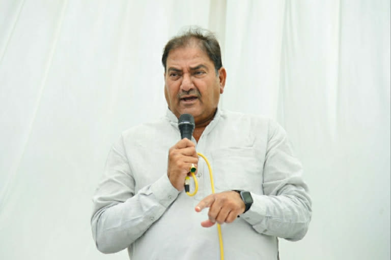 abhay chautala on flipkart land allotted