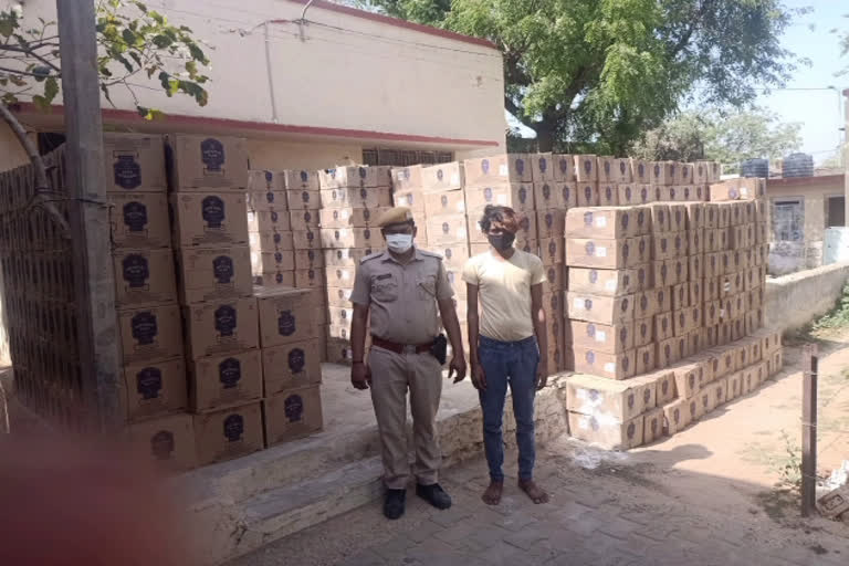 Khedli police action,  60 lakh liquor seized