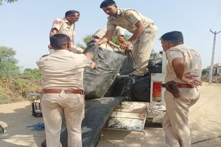 smuggling in Bhilwara, firing on policemen in Bhilwara