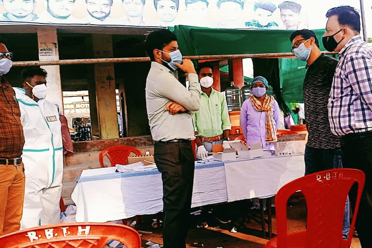 Medical team did corona test at wedding ceremony in Kondagaon