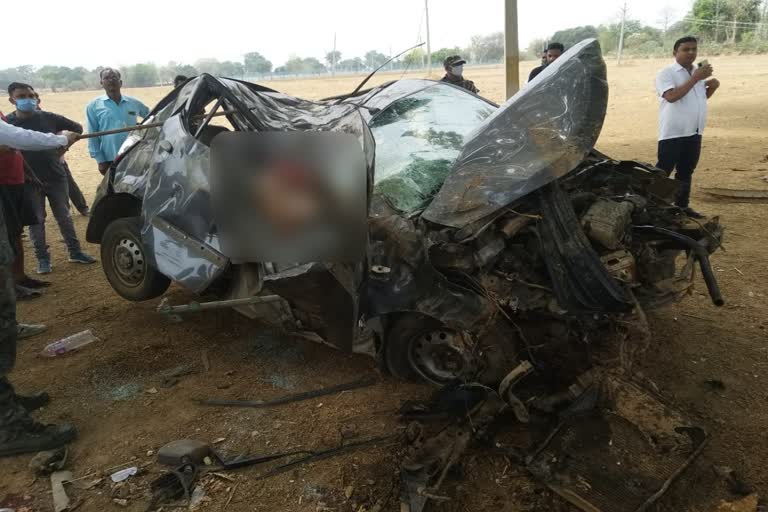 medical-incharge-died-in-road-accident-in-gumla