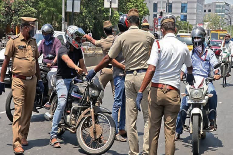 முகக்கவசம் அணியாதவர்களிடம் இருந்து அபராதம்