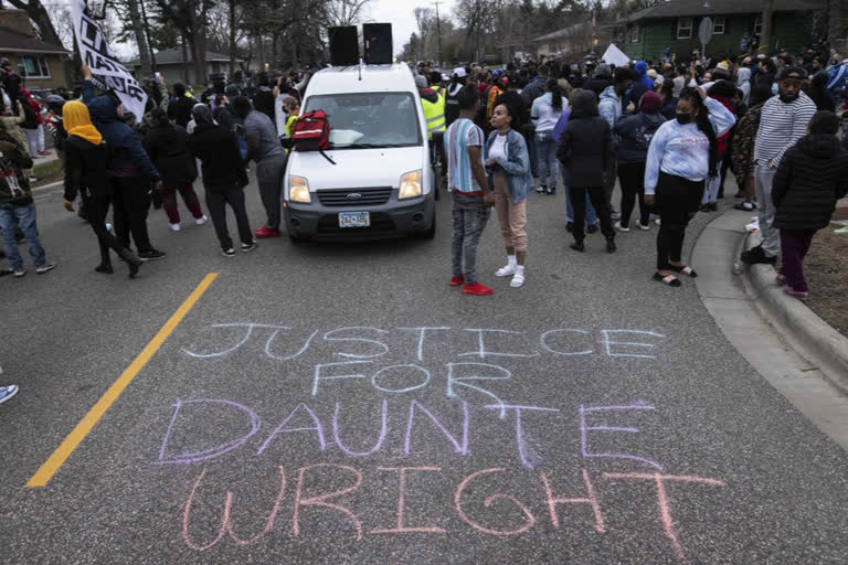 Daunte Wright death in Minnesota traffic stop sparks unrest