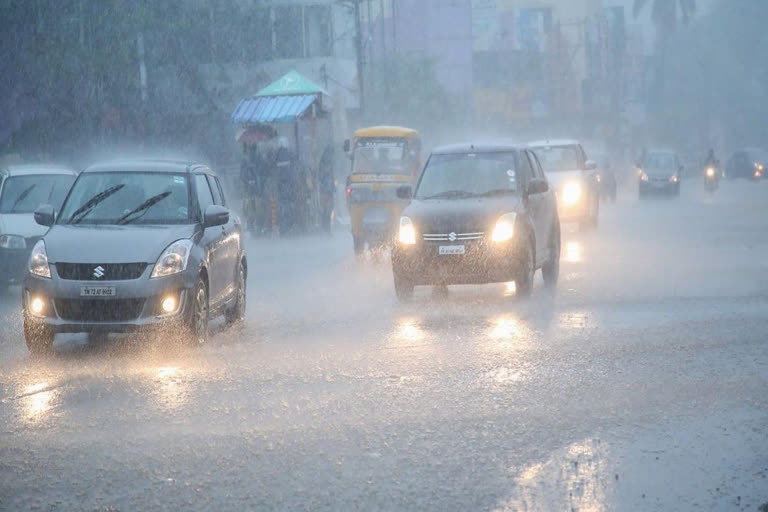 Chances to heavy rains in three districts of southern Tamil Nadu