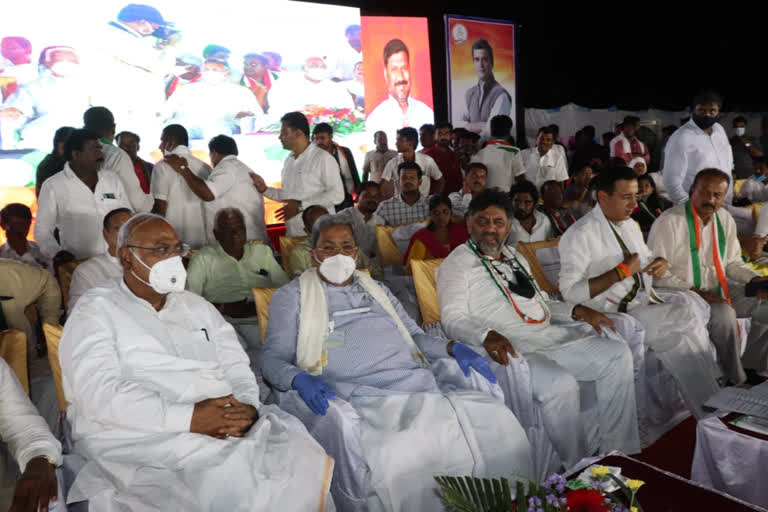 Congress campaigning at Belagavi Bypoll