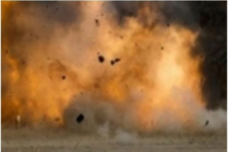 14 injured in explosion during football match in Pak's Balochistan  Pakistan explosion  IED device Balochistan blast  Pakistan news  Balochistan blast news  സ്ഫോടനം  പാകിസ്ഥാനിൽ ഫുട്ബോൾ മത്സരത്തിനിടെ സ്ഫോടനം  ബലൂചിസ്ഥാൻ സ്ഫോടനം  പാകിസ്ഥാൻ സ്ഫോടനം  പാകിസ്ഥാൻ തീവ്രവാദ സംഘടന