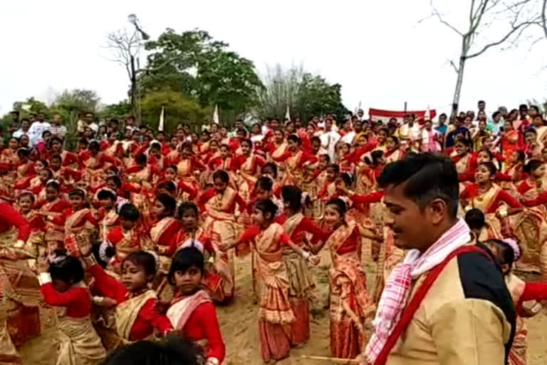 despite-of-covid-people-are-taking-part-in-bihu-celebration