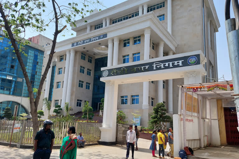 Lack of office bearers in RMC due to corona infection in ranchi