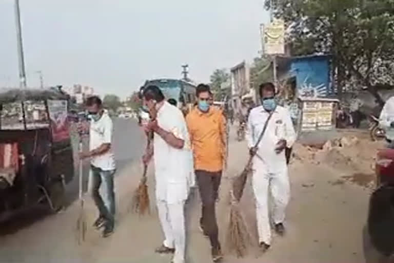 Cleanliness campaign conducted by Morcha Sikar