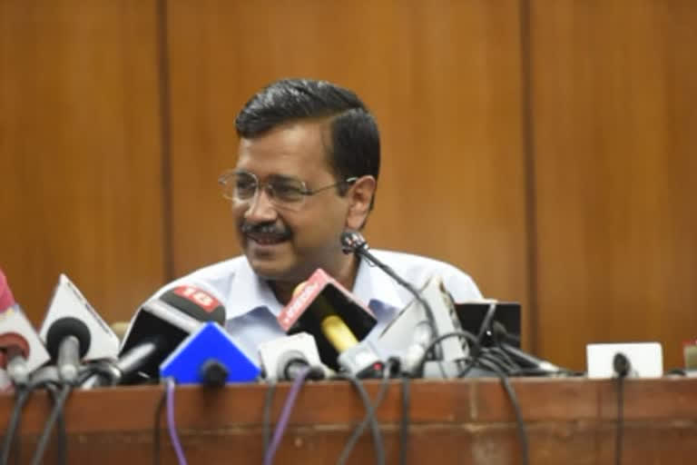 Delhi CM Arvind Kejriwal announces weekend curfew